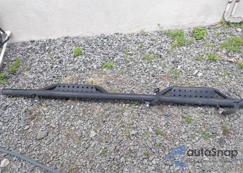 2016 Chevrolet Silverado 1500 1Lt из США, поврежденный, VIN 1GCVKREC3GZ141156